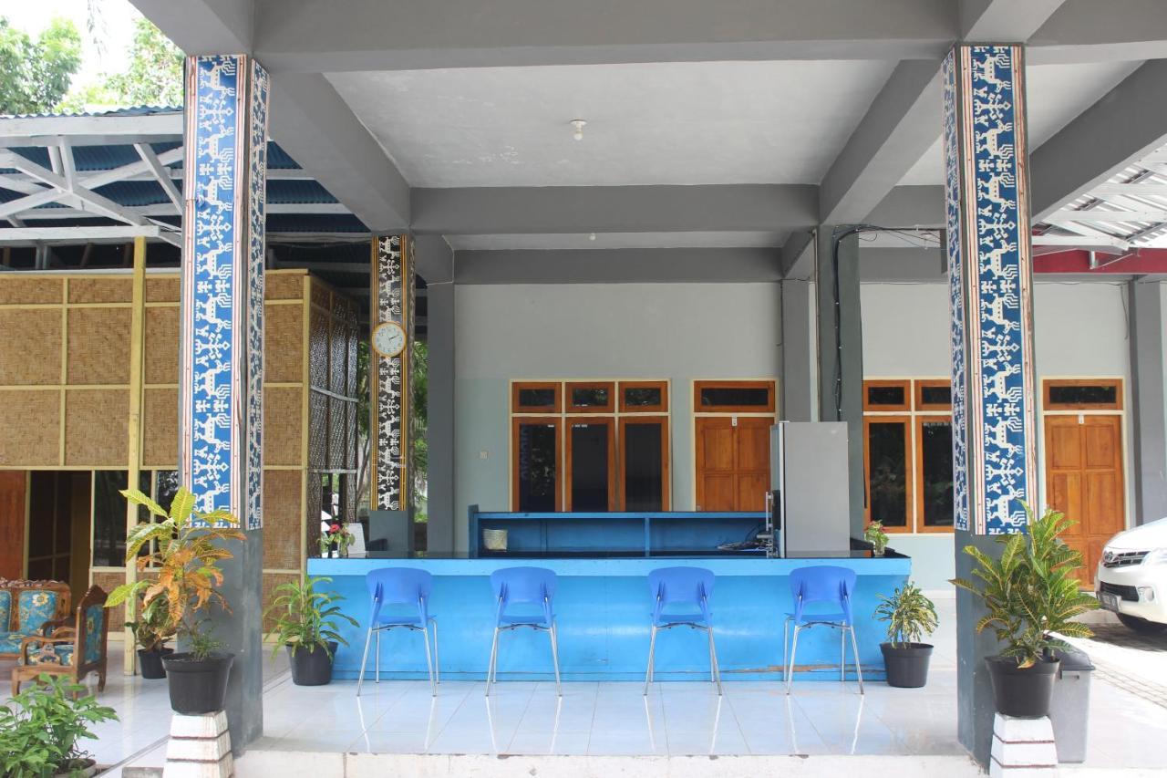 Pondok Wisata Dan Restoran Elim Waingapu Eksteriør bilde