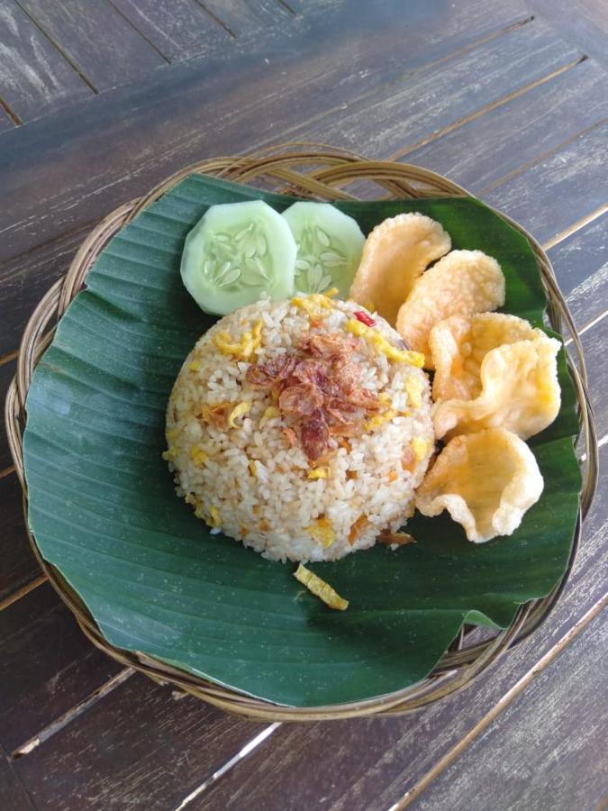 Pondok Wisata Dan Restoran Elim Waingapu Eksteriør bilde