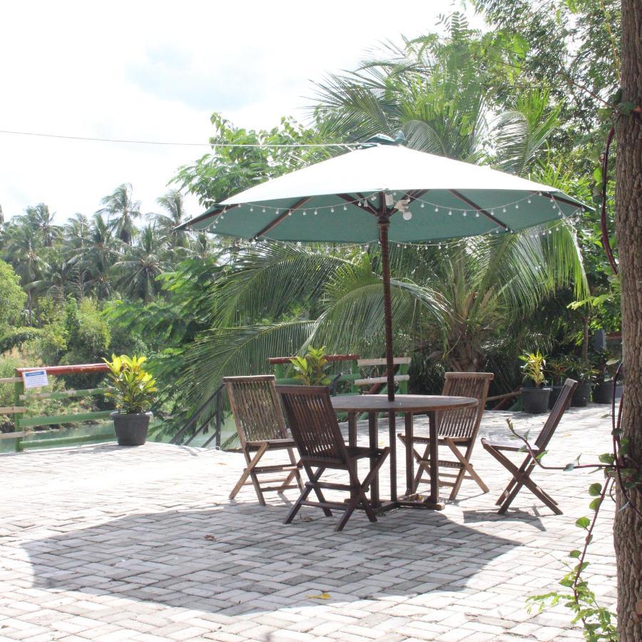 Pondok Wisata Dan Restoran Elim Waingapu Eksteriør bilde