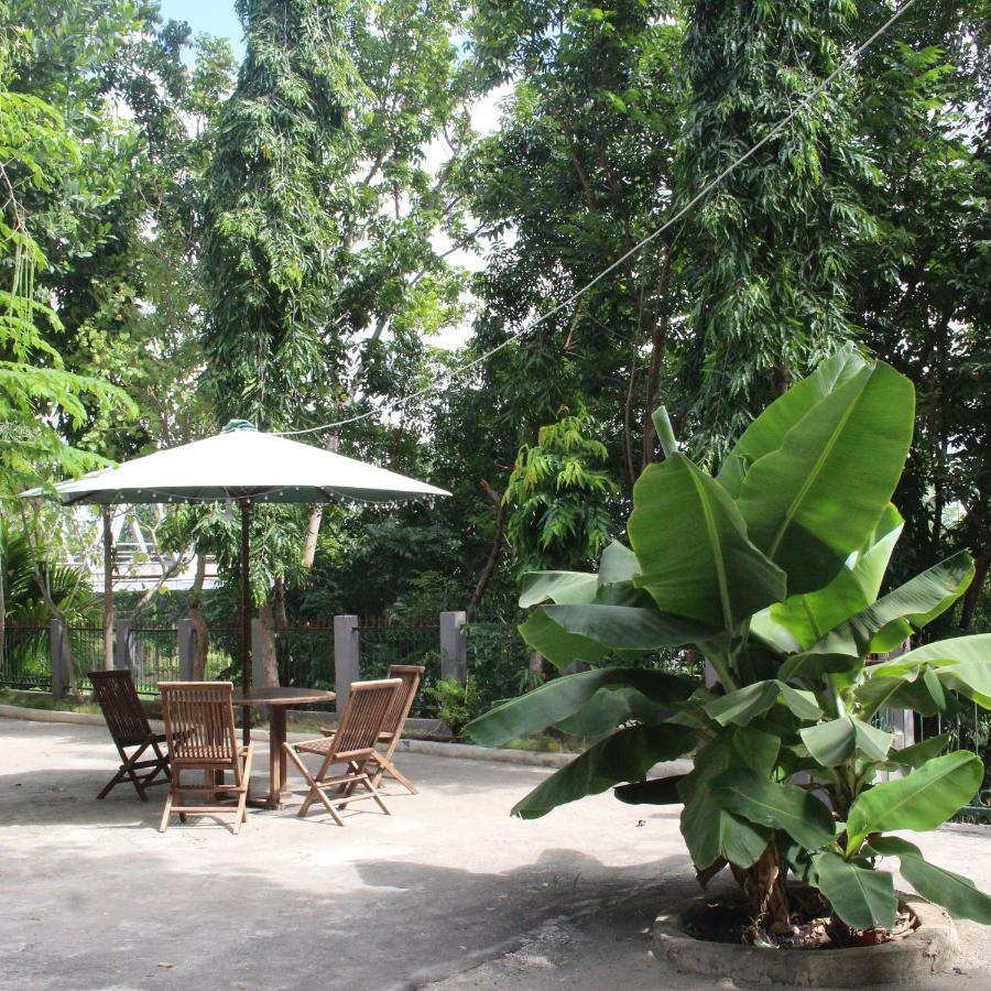 Pondok Wisata Dan Restoran Elim Waingapu Eksteriør bilde